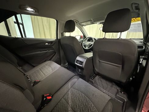 Certified 2024 Chevrolet Equinox LT w/ LPO, Floor Liner Package image 19