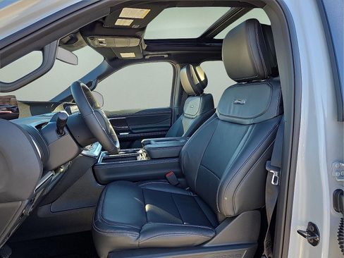 New 2026 Ford Expedition Platinum w/ Stealth Performance Package image 16