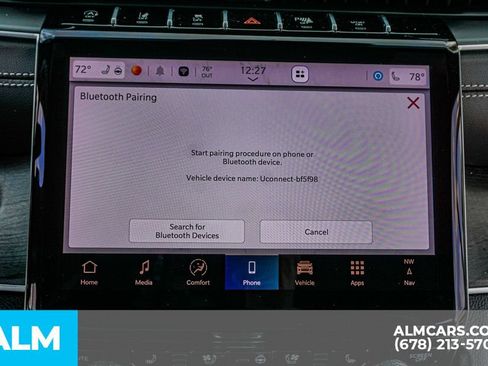 Used 2025 Jeep Grand Cherokee Limited w/ Luxury Tech Group II RWD image 39