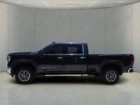 Used 2025 GMC Sierra 3500 SLT w/ SLT Convenience Package AWD/4WD image 6