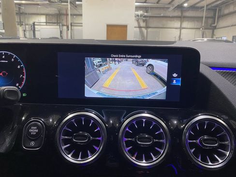 Used 2023 Mercedes-Benz GLA 250 image 5