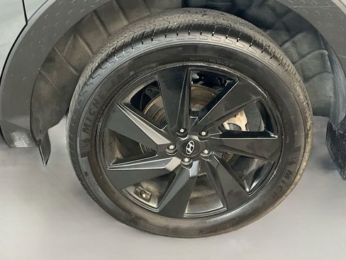 Used 2024 Hyundai Santa Cruz Night AWD/4WD image 29