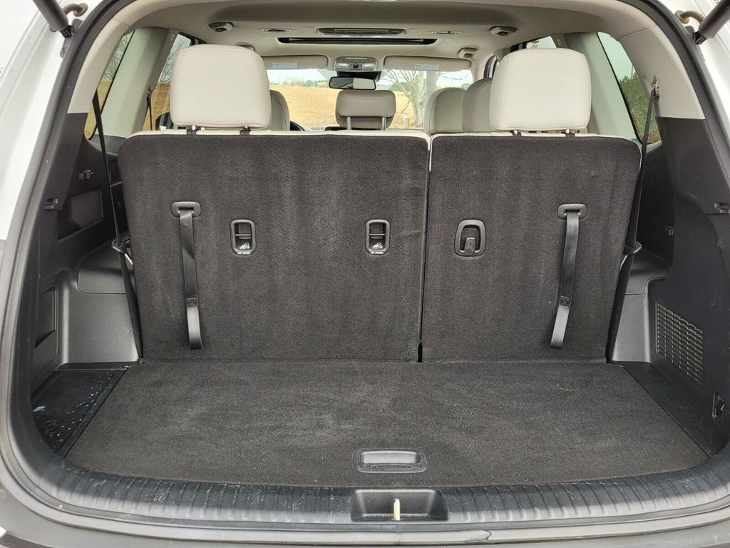 Used 2022 Kia Telluride EX FWD image 10