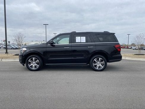 Used 2024 Ford Expedition Limited image 2