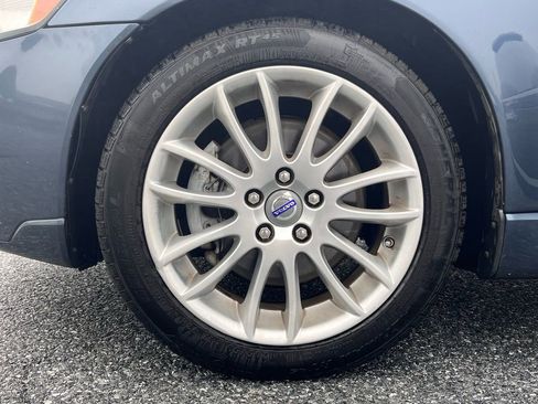 Used 2010 Volvo V50 2.4i image 24