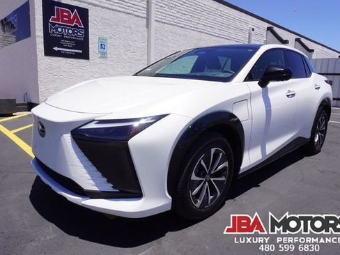 Used 2023 Lexus RZ 450e Premium w/ Technology Package AWD/4WD image 40