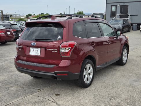 Used 2016 Subaru Forester 2.5i Limited AWD/4WD image 4