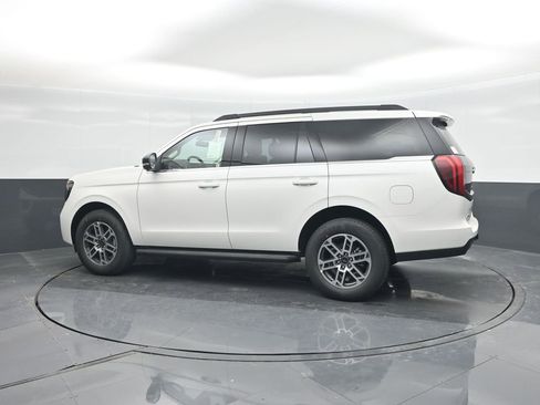 New 2026 Ford Expedition Active RWD image 28