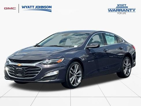 Used 2025 Chevrolet Malibu LT FWD image 1