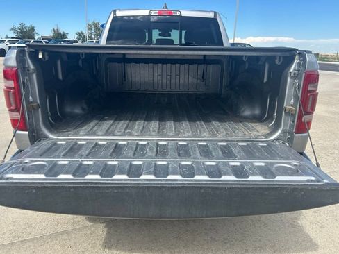 Used 2020 RAM 1500 Laramie AWD/4WD image 9