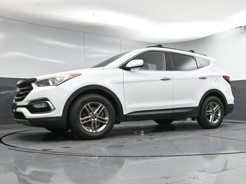 Used 2017 Hyundai Santa Fe Sport image 23