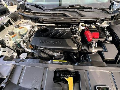 Certified 2023 Nissan Rogue SV image 30