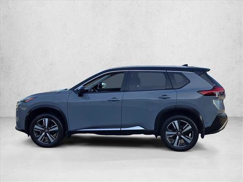 Used 2021 Nissan Rogue Platinum FWD image 9