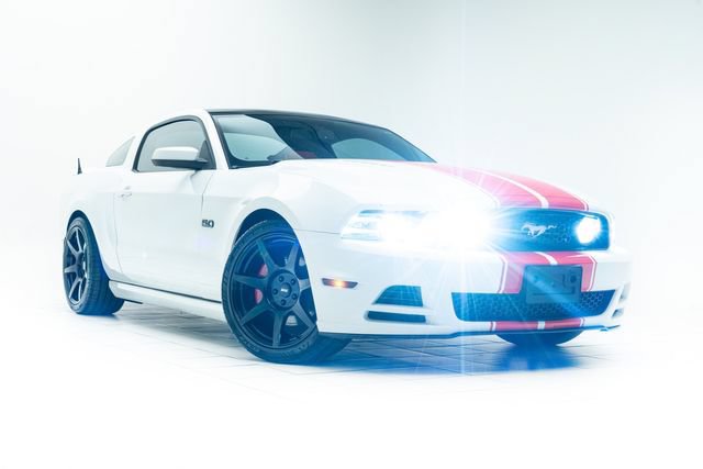 Used 2014 Ford Mustang GT Premium w/ Electronics Package RWD image 5