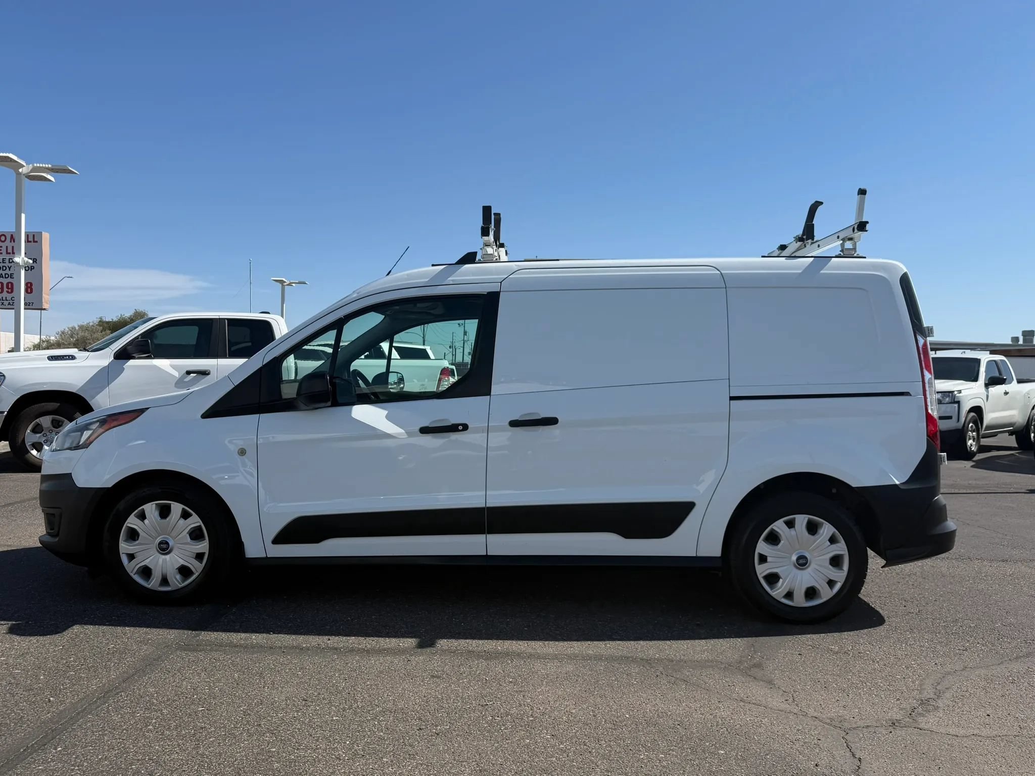 Used 2021 Ford Transit Connect XL FWD image 3