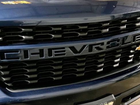 Used 2021 Chevrolet Silverado 1500 Custom image 11