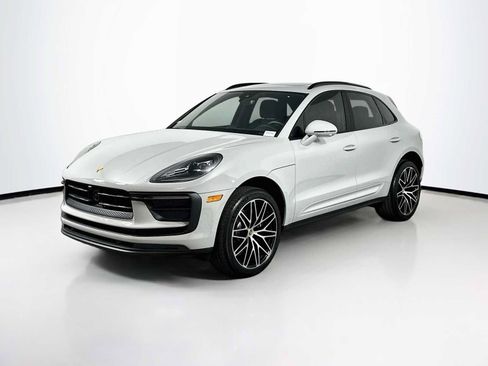 New 2026 Porsche Macan AWD/4WD image 1