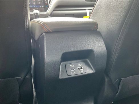 Certified 2025 Subaru Crosstrek 2.5i Limited w/ Crosstrek Mirror Package image 39