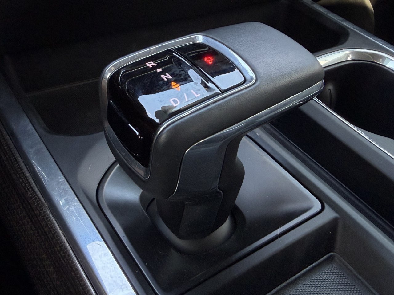 Certified 2025 Chevrolet Silverado 1500 LT AWD/4WD image 18