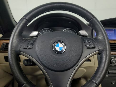 Used 2007 BMW 335i Convertible image 23