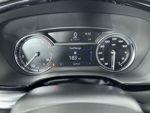 Used 2025 Cadillac XT5 Luxury image 11