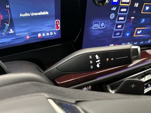 New 2026 Chevrolet Traverse RS w/ LPO, Floor Liner Package image 24