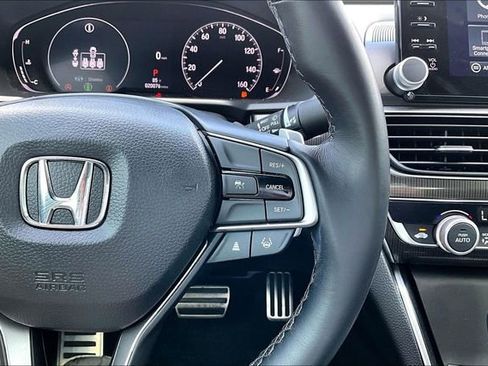 Used 2022 Honda Accord Sport image 12