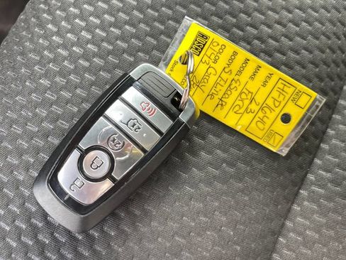 Used 2023 Ford Escape ST-Line w/ Tech Pack #1 AWD/4WD image 23