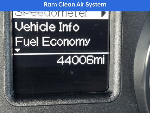 Used 2024 RAM 1500 Classic SLT image 30