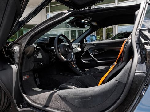 New 2027 McLaren 750S RWD image 49