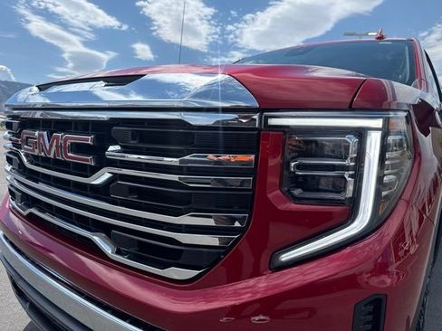 Used 2026 GMC Sierra 1500 SLT w/ SLT Convenience Package AWD/4WD image 3