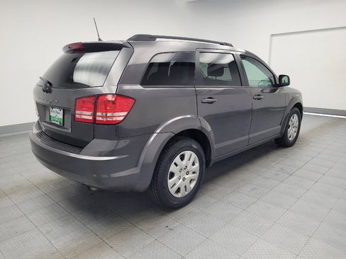 Used 2019 Dodge Journey SE FWD image 9