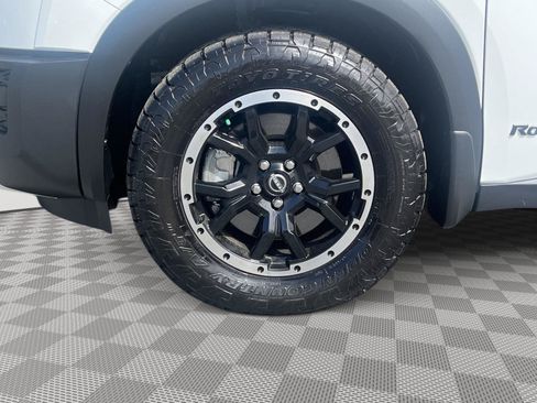 Used 2025 Nissan Pathfinder Rock Creek AWD/4WD image 9