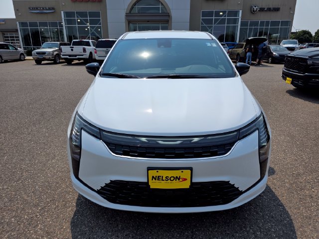 New 2027 Chrysler Pacifica Select AWD/4WD image 4