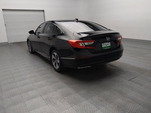 Used 2020 Honda Accord EX image 5