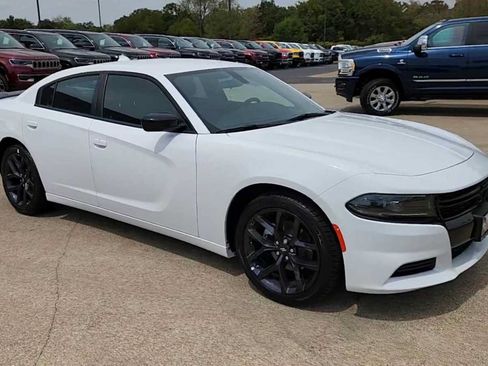 Used 2023 Dodge Charger SXT w/ Blacktop Package RWD image 2