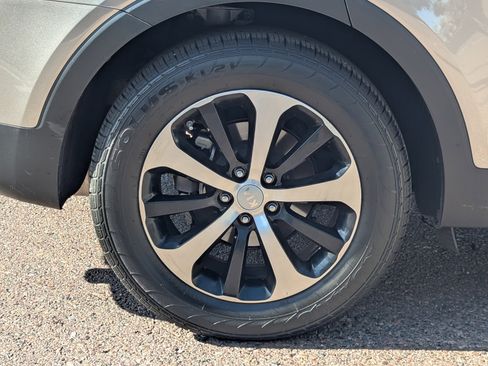 Used 2016 Kia Sorento EX w/ EX Premium Package image 7