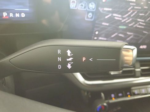 New 2026 Chevrolet Equinox EV LT image 19