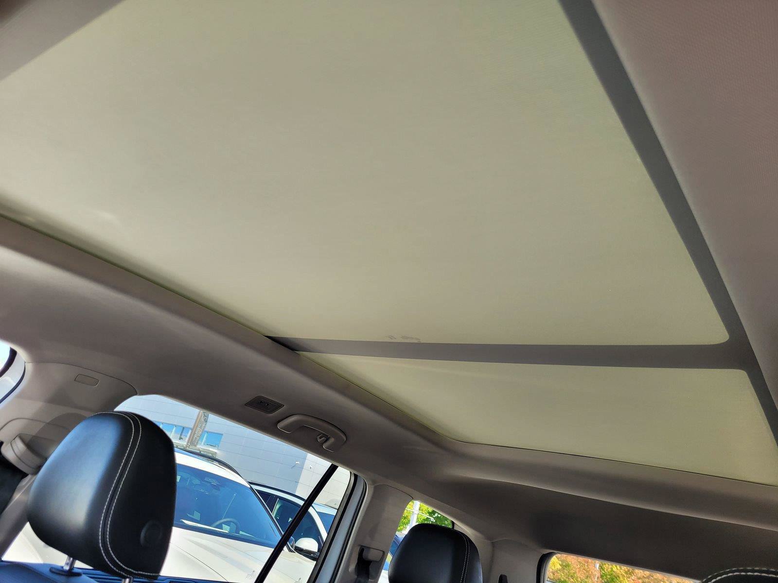 Certified 2024 Volkswagen Atlas SEL AWD/4WD image 12