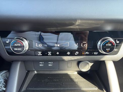 New 2025 Mitsubishi Outlander Trail Edition image 24