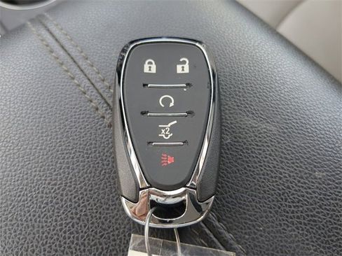 Certified 2021 Chevrolet Equinox Premier image 37