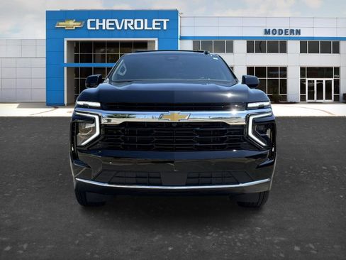 Used 2025 Chevrolet Tahoe LS w/ LPO, Dark Essentials Package AWD/4WD image 7