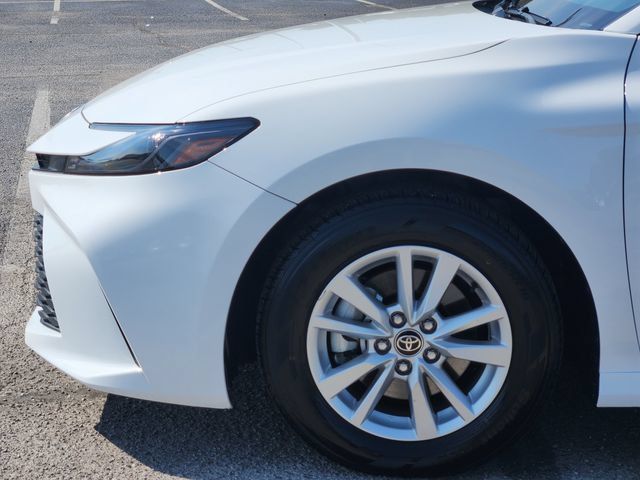 Certified 2025 Toyota Camry LE FWD image 6