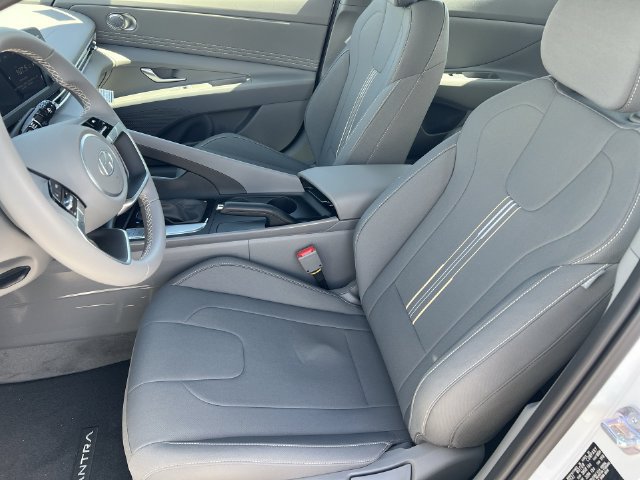 Used 2026 Hyundai Elantra Sport FWD image 24