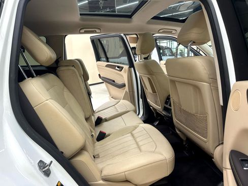 Used 2018 Mercedes-Benz GLS 450 4MATIC w/ Premium Package image 41