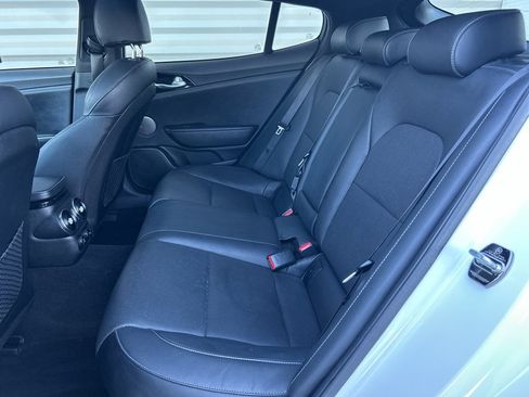 Used 2022 Kia Stinger GT-Line w/ Sun & Sound Package image 4