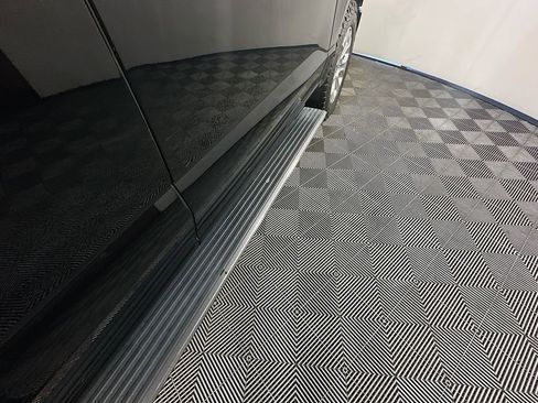 Used 2021 Ford F150 Platinum w/ Equipment Group 701A High image 39