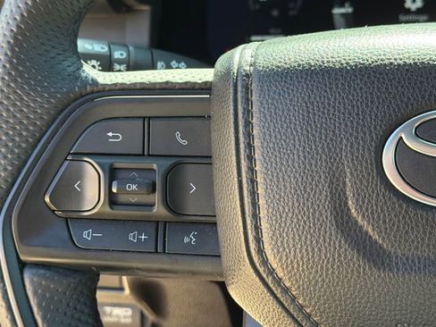 Used 2024 Toyota Tacoma TRD Pro AWD/4WD image 34