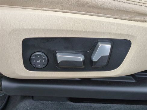 Used 2022 BMW X3 sDrive30i w/ Convenience Package image 12