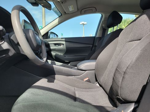 Certified 2023 Honda Accord LX image 19